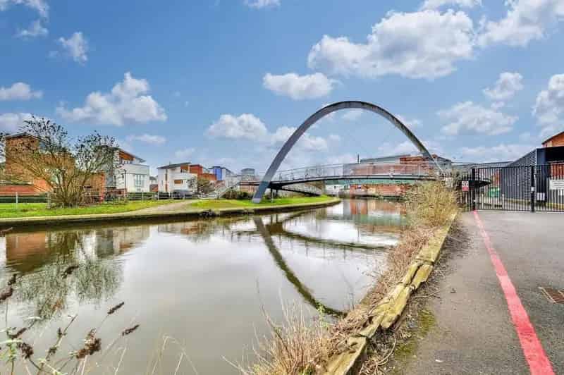 2 Bedroom Apartment for Sale Coventry