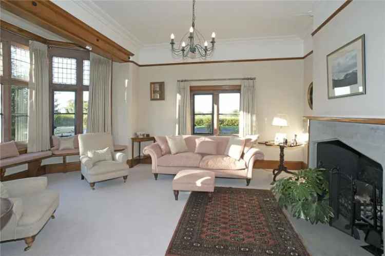 Handsome Period Family Home with Courtyard Buildings and Gardens