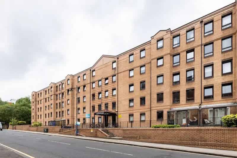 2 Bedroom Flat for Sale Glasgow