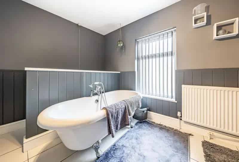 5 Bedroom House for Sale Near City Centre