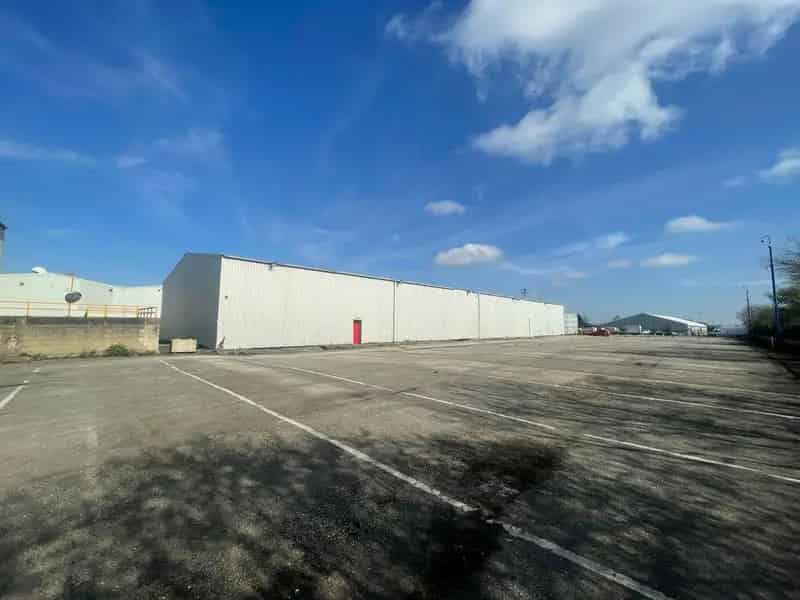 Warehouse Unit To Let 13150 sq ft Doncaster