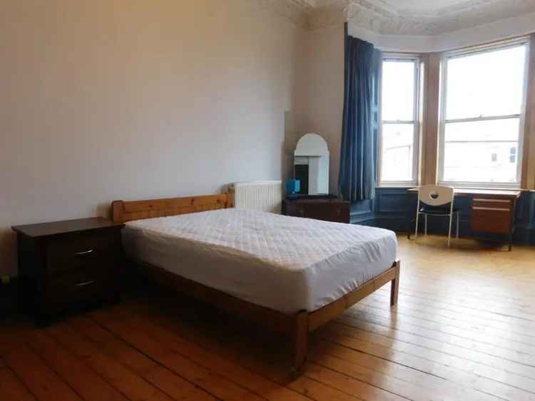 4 Bedroom HMO Flat to Rent - Students Welcome