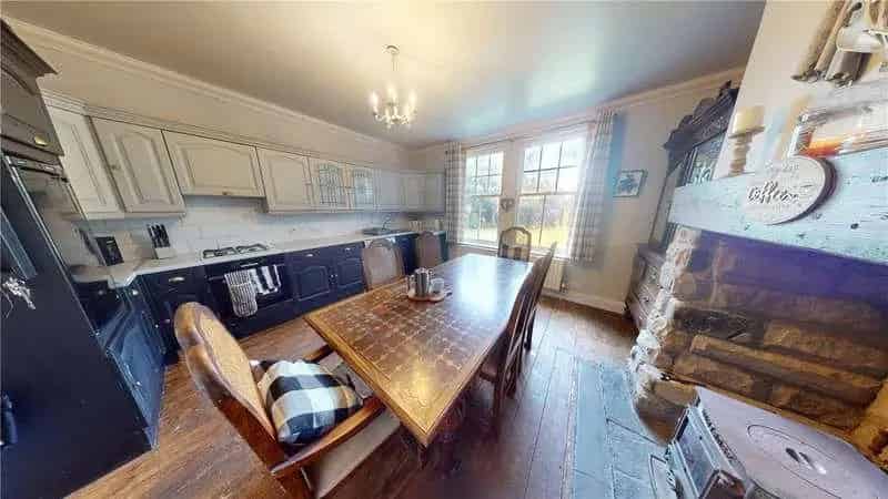 3 Bed Detached Period Home For Sale Large Garden Ample Parking