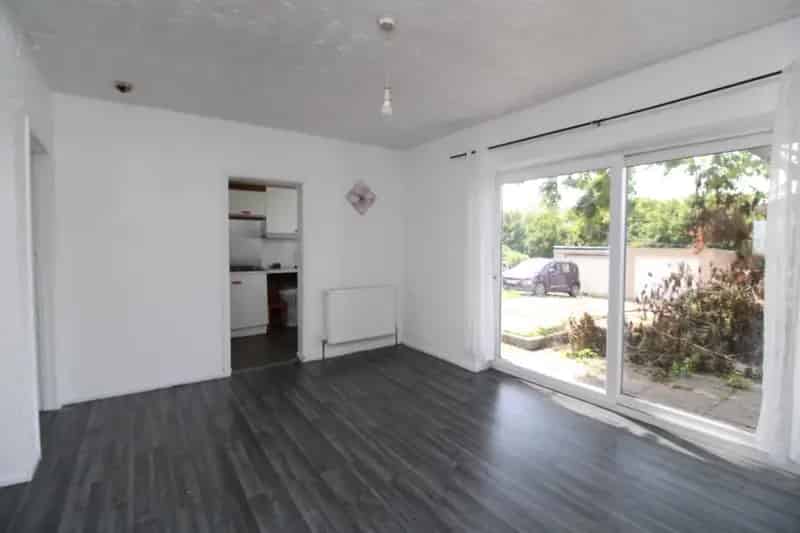 3 Bedroom House Renovation Project - Chain Free