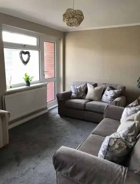 Large 2 Bedroom Flat with Balcony and Ample Storage Near Walmer Station