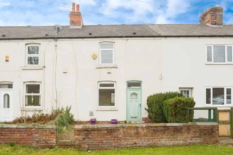 2 Bedroom Mid Terrace House For Sale Methley West Yorkshire
