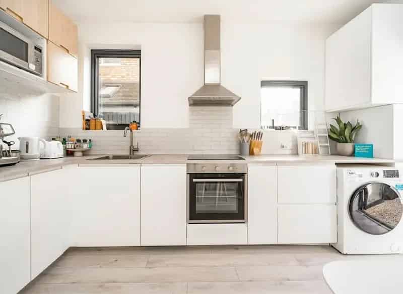 One Bedroom Flat Kensal Green Recently Refurbished