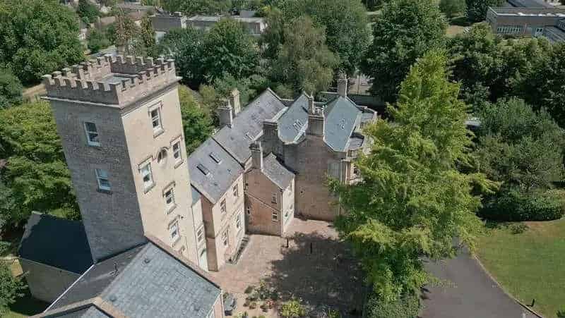 2 Bed Flat for Sale in The Moorlands