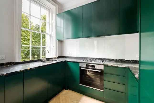 Flat to rent in Highbury Terrace, London N5