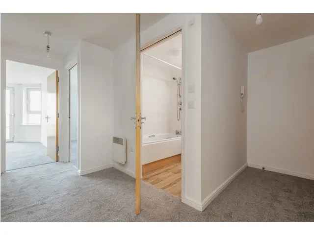 2 Bedroom Flat for Sale in Dunfermline