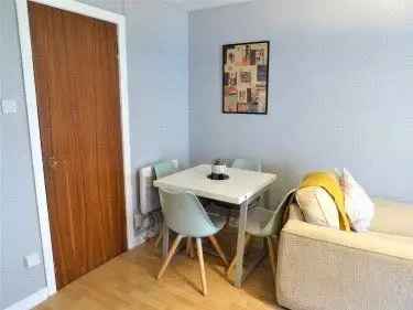 Flat to rent in Cleveland Street, Glasgow, Glasgow City G3