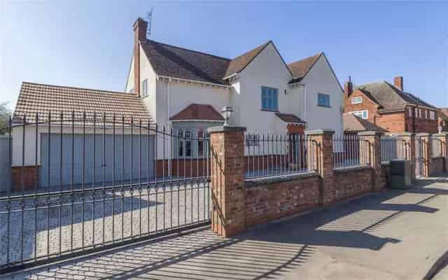 5 Bedroom Detached House for Sale in Lincoln