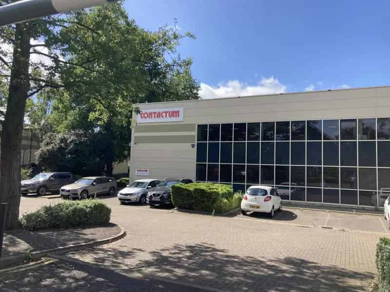 Warehouse Unit with Offices Croxley Park 30 Parking Spaces