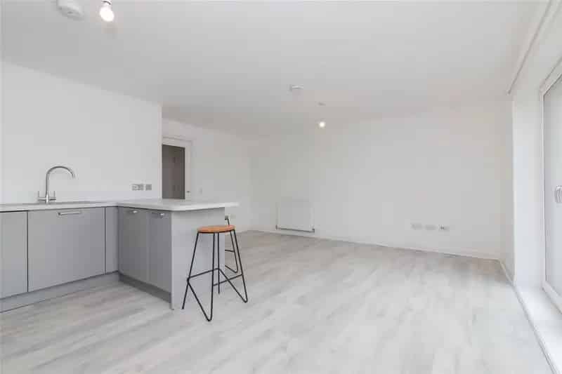 2 Bedroom Apartment to Rent in Glasgow's West End