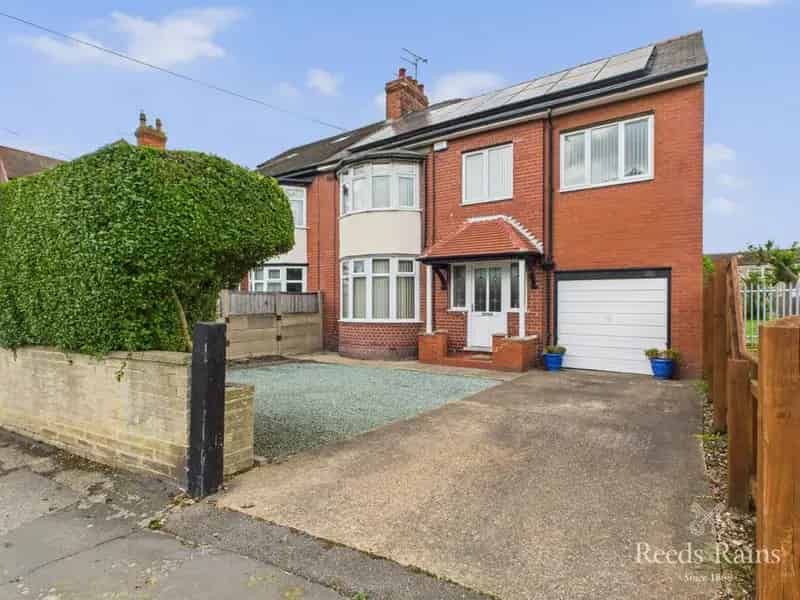 4 Bedroom Semi Detached House For Sale Hull East Yorkshire
