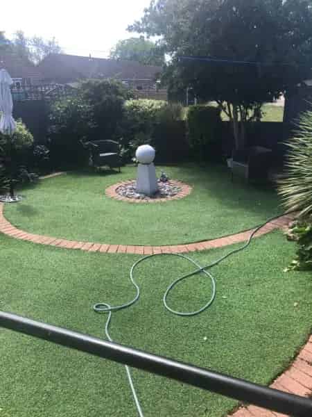 Bungalow with Garden and Great Storage