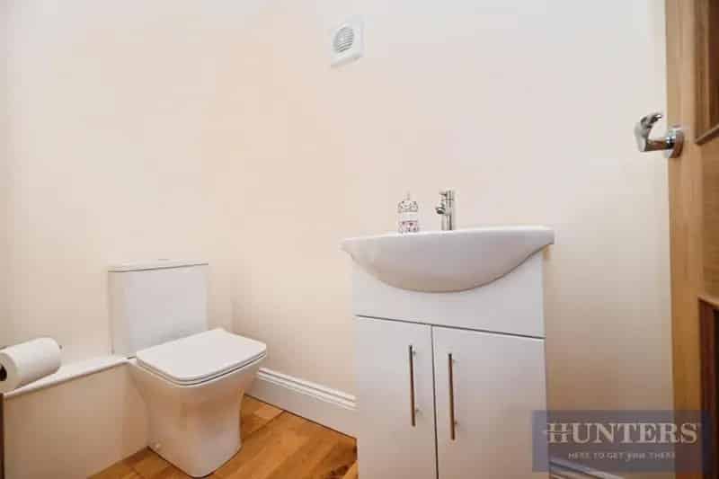 3 Bed House for Sale Rawdon Green Period Features Refurbished Gardens