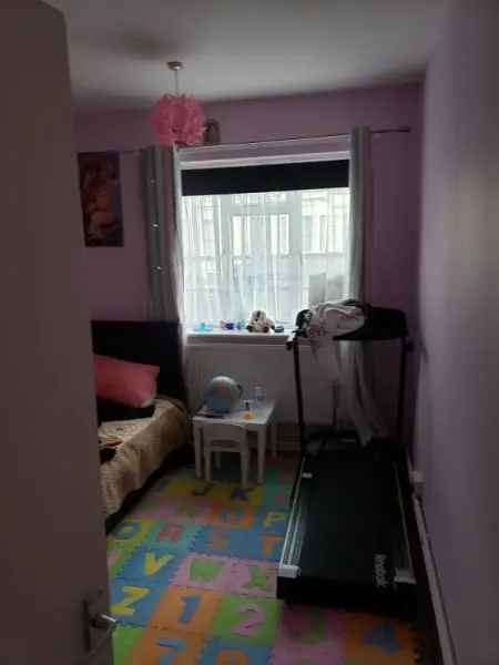 Flat For Rent in London, England