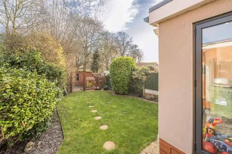 3 Bed Semi-Detached House for Sale