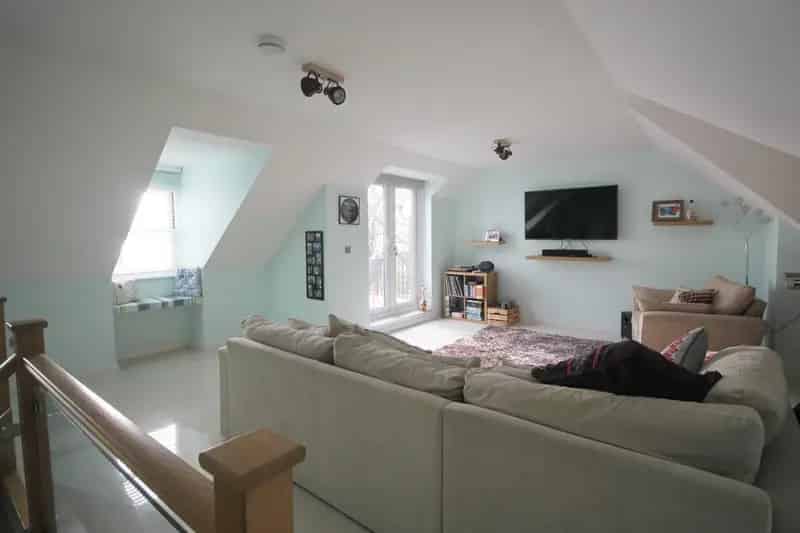 4 Bedroom House with Southampton Water Views