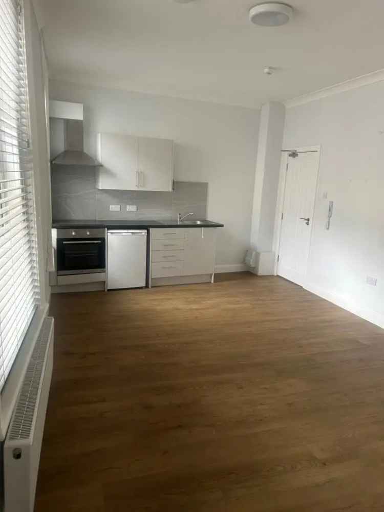 1 Bedroom House Share Bournemouth Own Kitchenette Bills Included