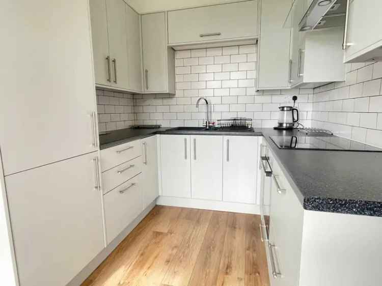 2 Bedroom Flat to Rent Folkestone Kent CT20