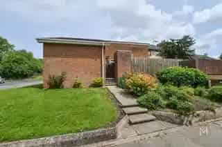 Detached Bungalow Antrim Town Centre Downsizers One Level Living