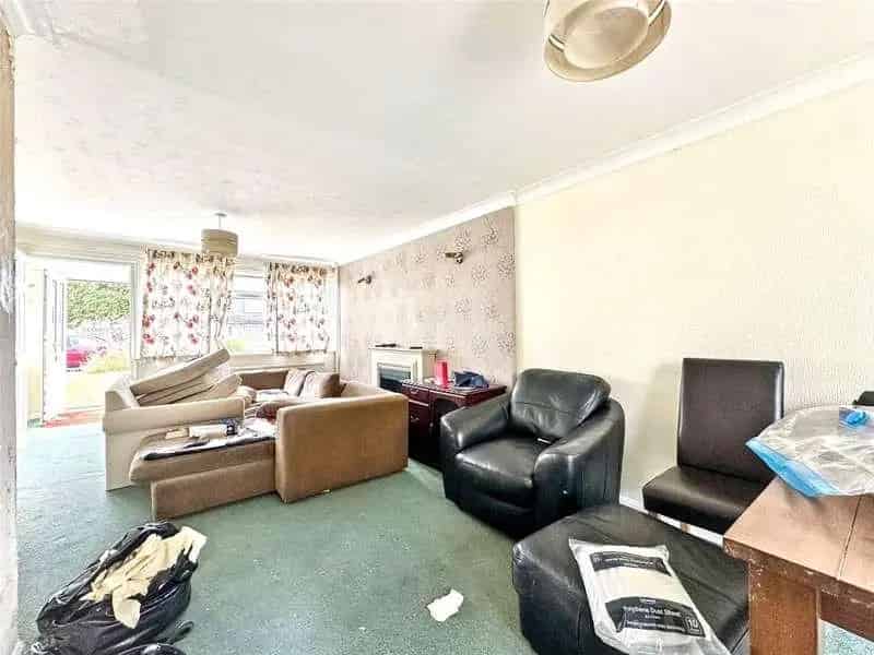 3 Bed House For Sale Chain Free Family Home