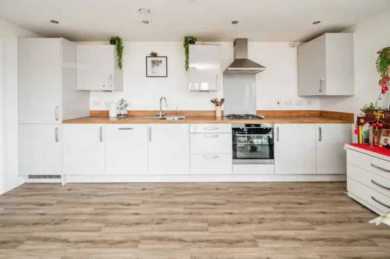 Modern Two Bedroom Apartment B5 Central Birmingham