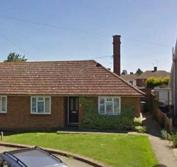 Bungalow For Rent in East Suffolk, England