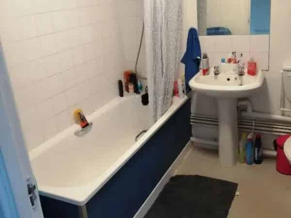 1 Single 1 Large 1 Extra Large Room First Floor Flat