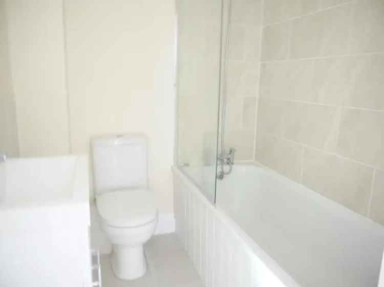 2 Bedroom Flat for Sale Folkestone CT20