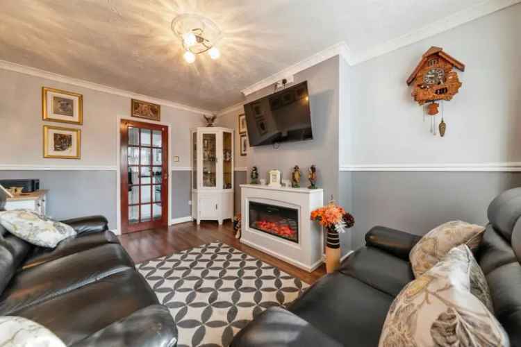 Three Bedroom Semi-Detached Bungalow Barrowbygate Grantham
