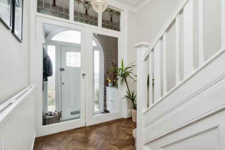 3 Bedroom Semi Detached House for Sale Belmont Road