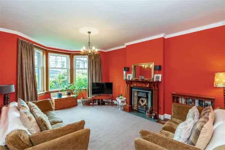 4 Bed House - Terraced with 3 Reception Rooms