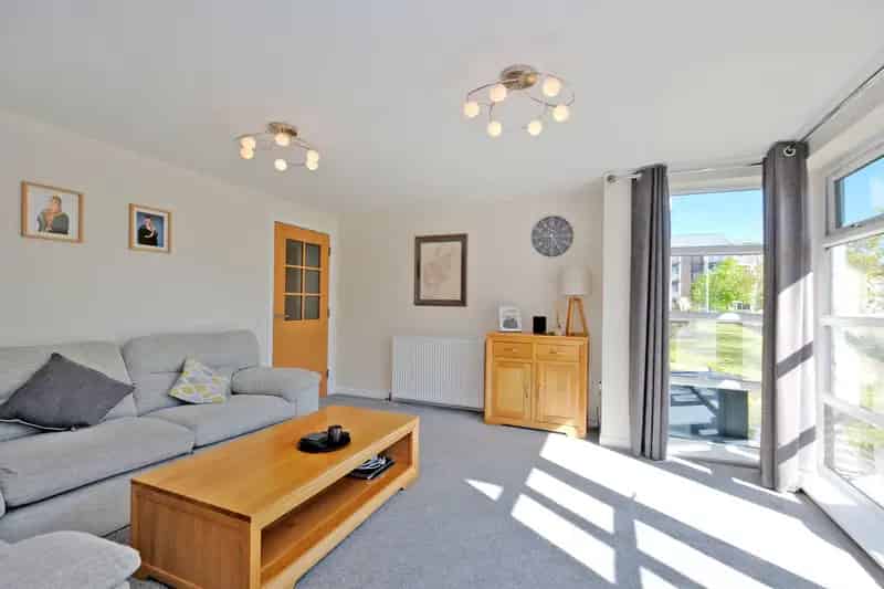 Executive 3-Bed Apartment near Aberdeen Royal Infirmary and University