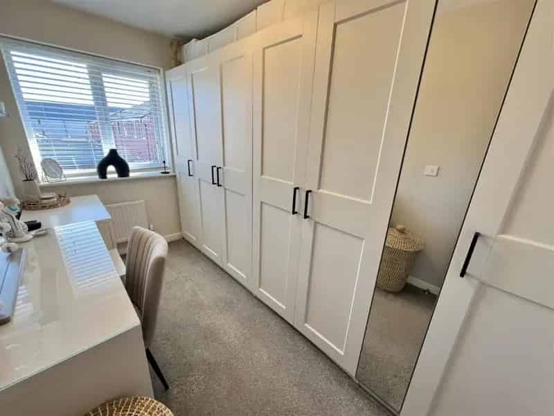 3 bed house for sale