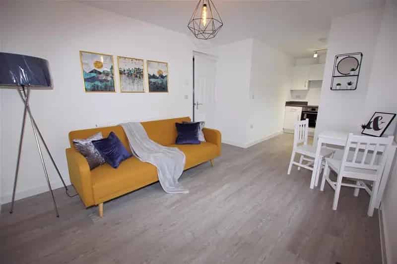 2 Bedroom Student Flat to Rent 2025 2026