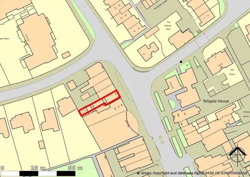 Town Centre Takeaway Restaurant with 2-Bedroom Flat