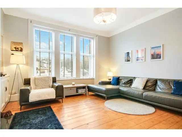 2 bedroom flat  for sale