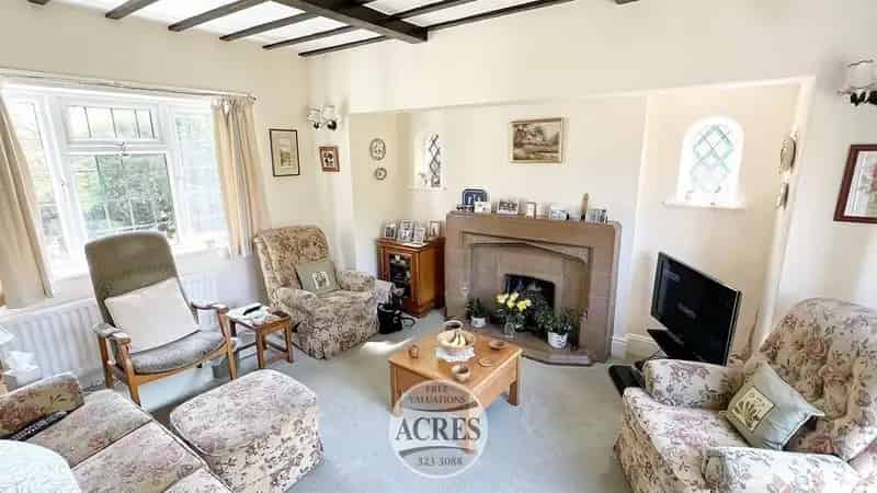 3 Bedroom Detached House For Sale Four Oaks