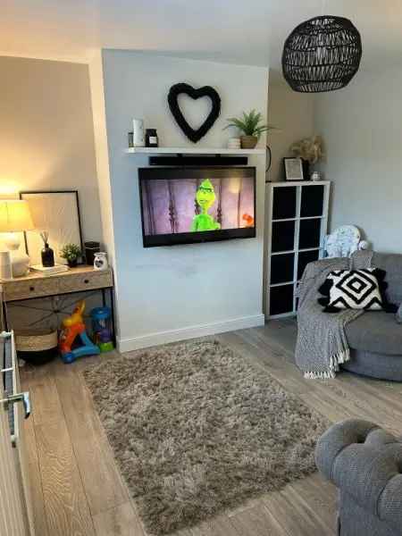 House For Rent in Bradford, England