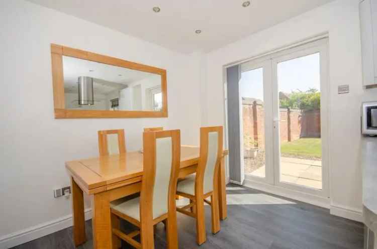 3 Bedroom Detached House For Sale Bromley Heath