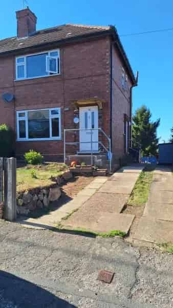 3 Bedroom House with Drive and Gardens - Needs Decorating