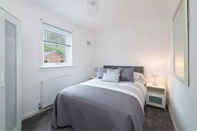 2 Bed Bungalow - Detached with 1 Reception Room