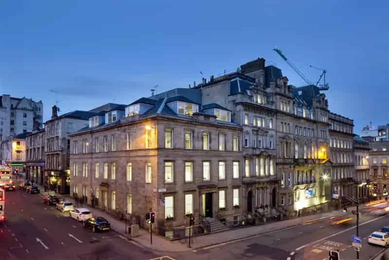 City Centre Office Suite Glasgow Available to Let
