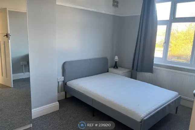 Room to Rent in Bristol BS10