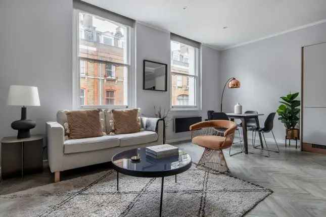 Fitzrovia Flat for Rent London W1W