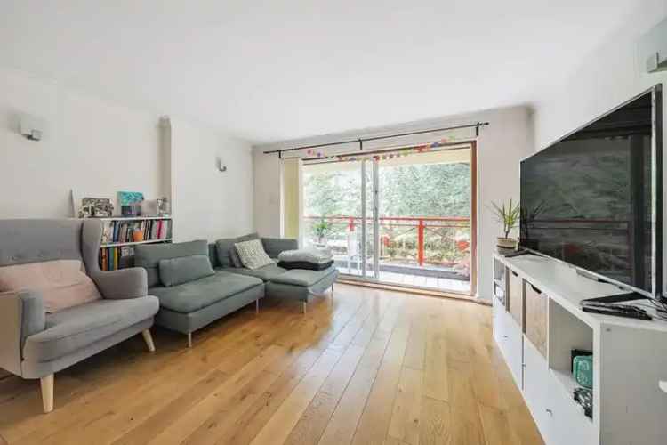 2 Bedroom Flat for Sale Near Beckenham High Street