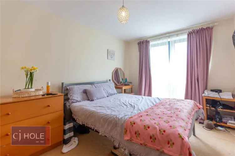 2 Bedroom Apartment Modern Living Convenient Location
